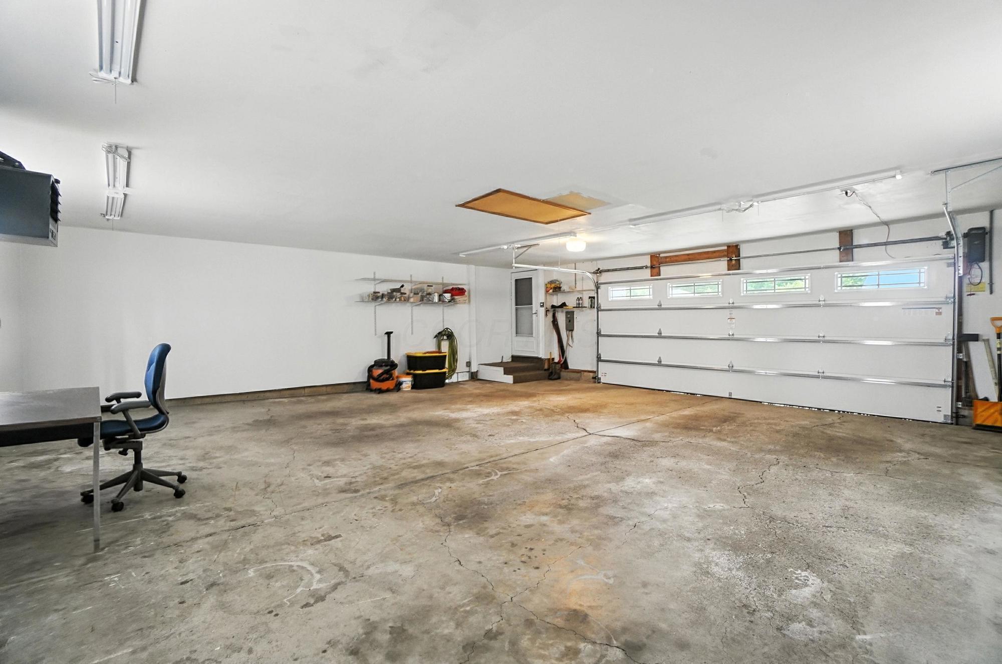 7543 Palmer Road Southwest Pataskala, OH 43062 - Photo 59 of 84 Attached Garage - 7543 Palmer Road SW, Pataskala, OH 43062