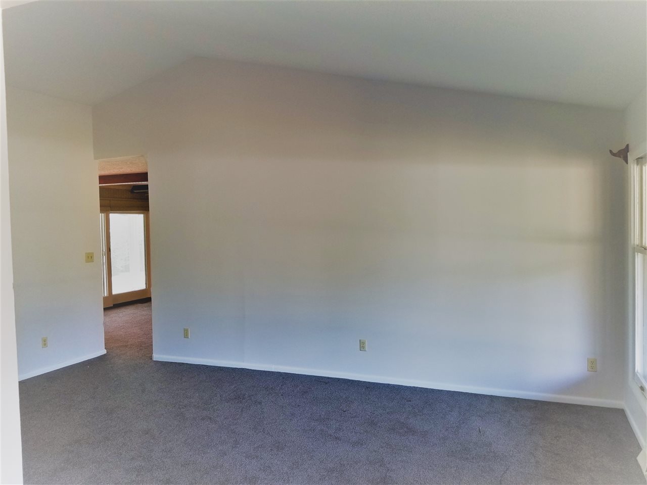 56020 Cedar Road Mishawaka, IN 46545 - Photo 6 of 24 Gallery Image 6