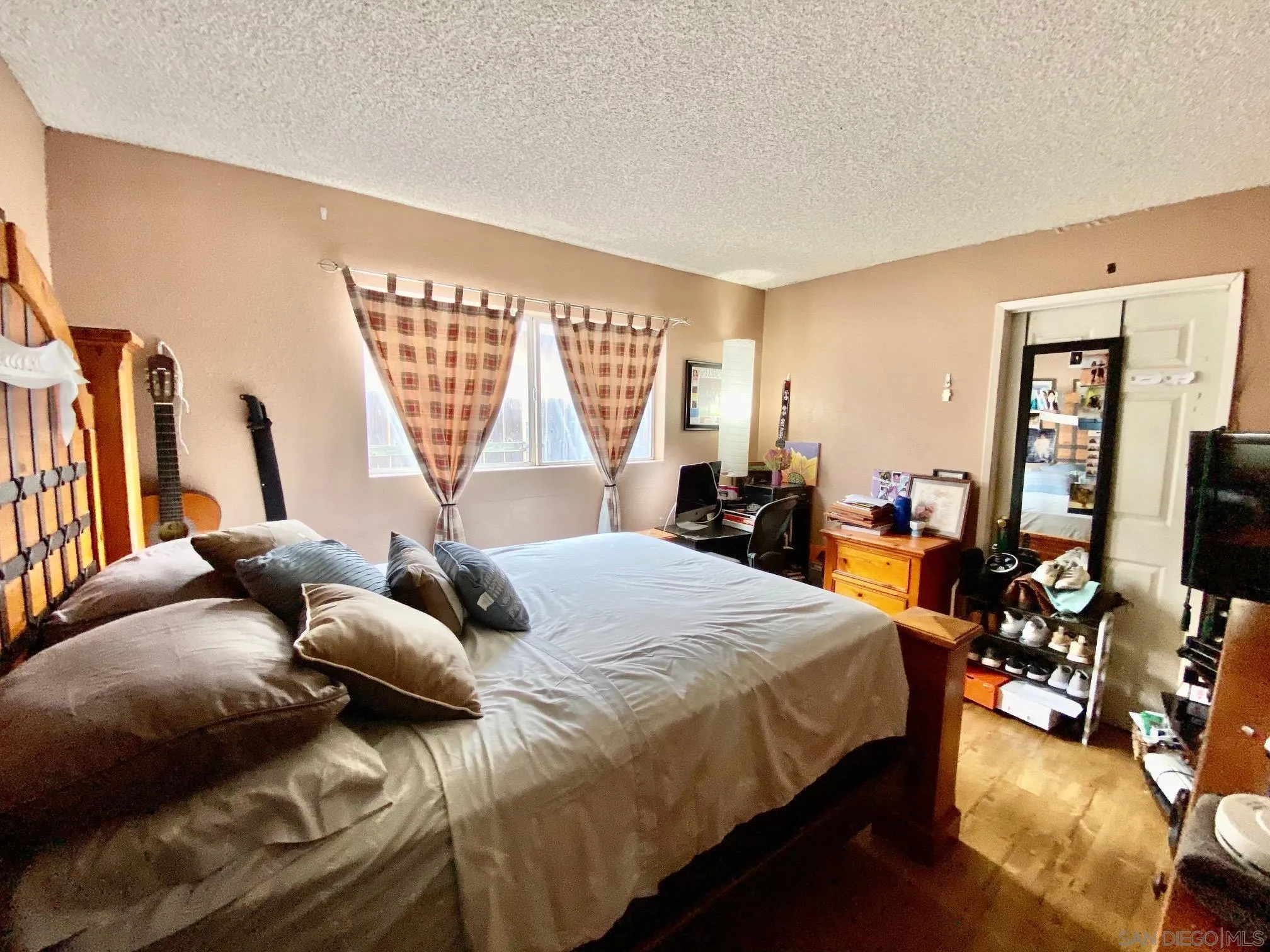 910 Broadview Street Spring Valley, CA 91977 - Photo 17 of 37 Gallery Image 17