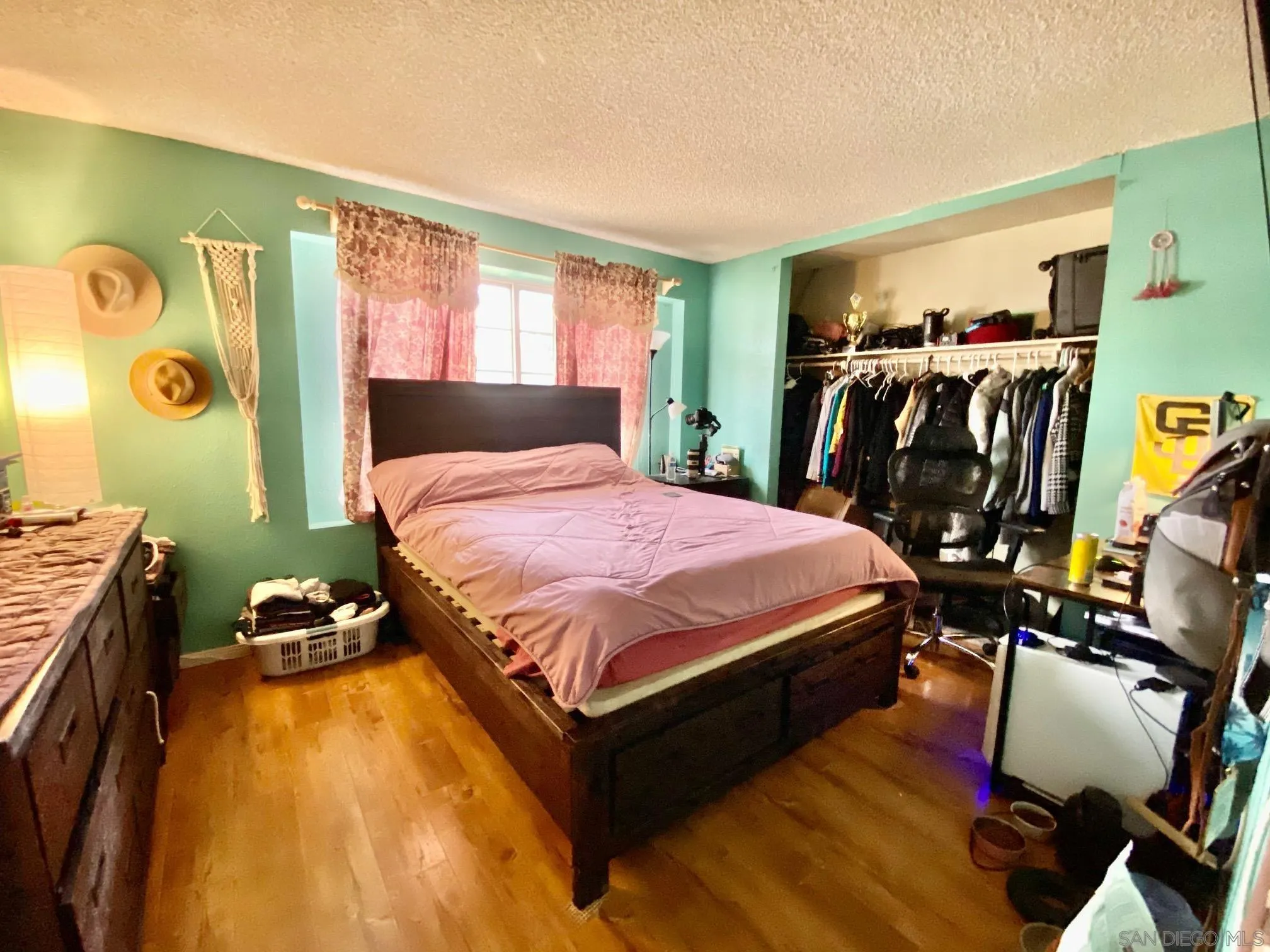 910 Broadview Street Spring Valley, CA 91977 - Photo 23 of 37 Gallery Image 23