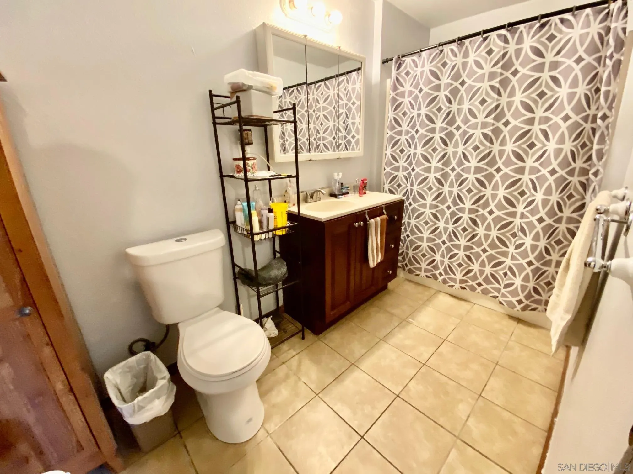 910 Broadview Street Spring Valley, CA 91977 - Photo 35 of 37 Gallery Image 35