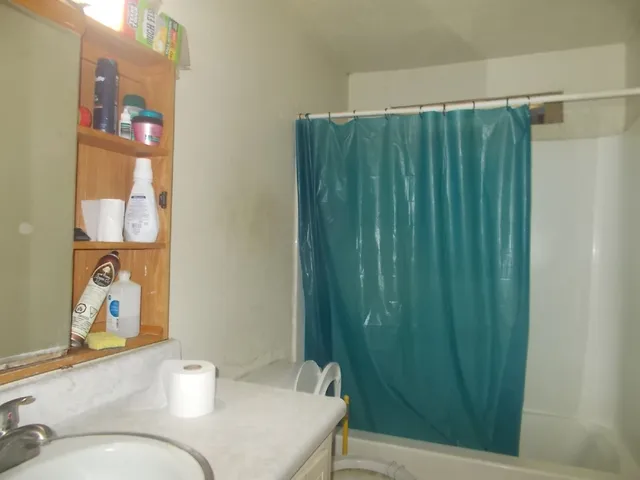 $149,000 | 703-705 Cottonwood Street, Brenham, TX 77833