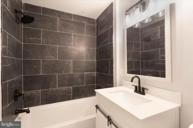 $2,400 | 222 West Dover Street, Easton, MD 21601