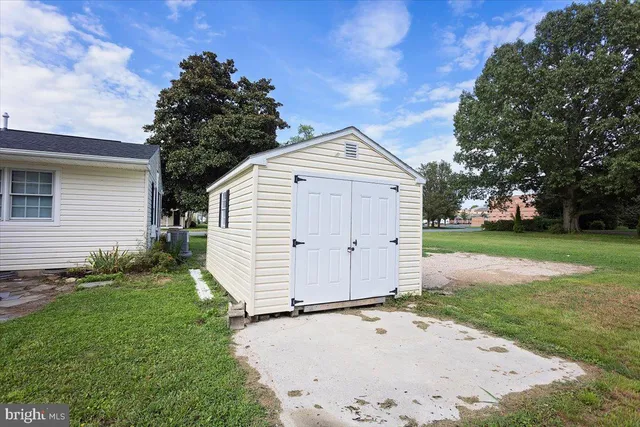 $2,400 | 222 West Dover Street, Easton, MD 21601