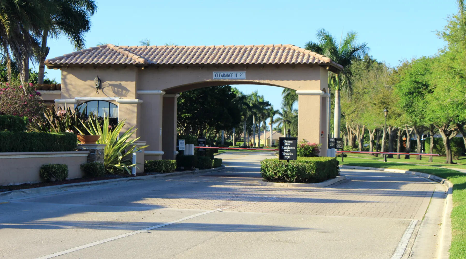 18640 Ocean Mist Drive Boca Raton, FL 33498 - Photo 68 of 72 guard-house