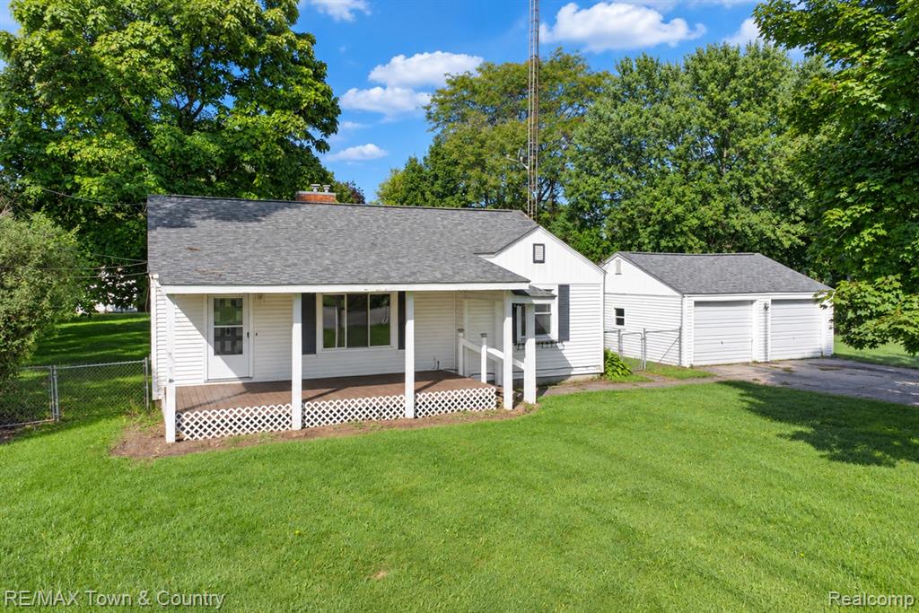 300 South Elms Road Flushing, MI 48433 - Photo 22 of 26 Gallery Image 22