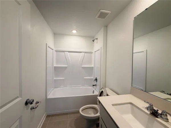 $2,100 | 3068 Totem Road, Eagle Lake, FL 33839