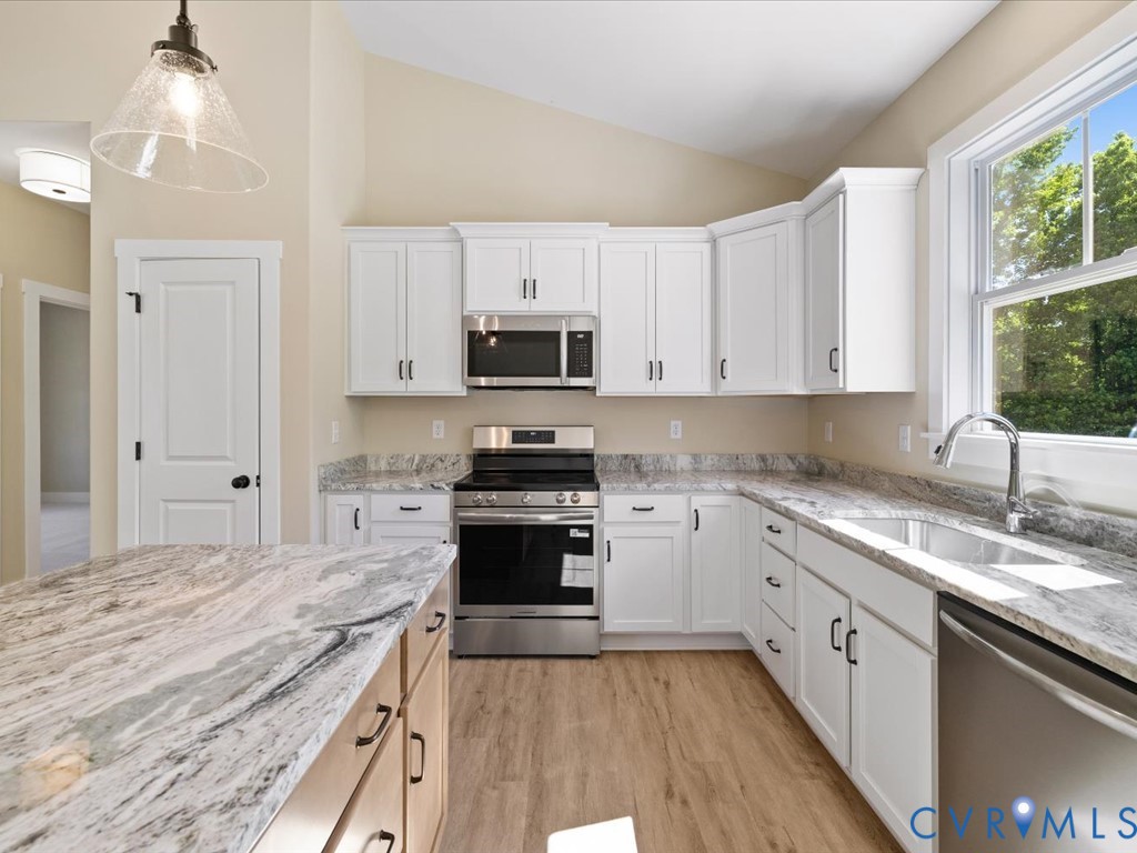 16751 Loving Union Road Disputanta, VA 23842 - Photo 12 of 41