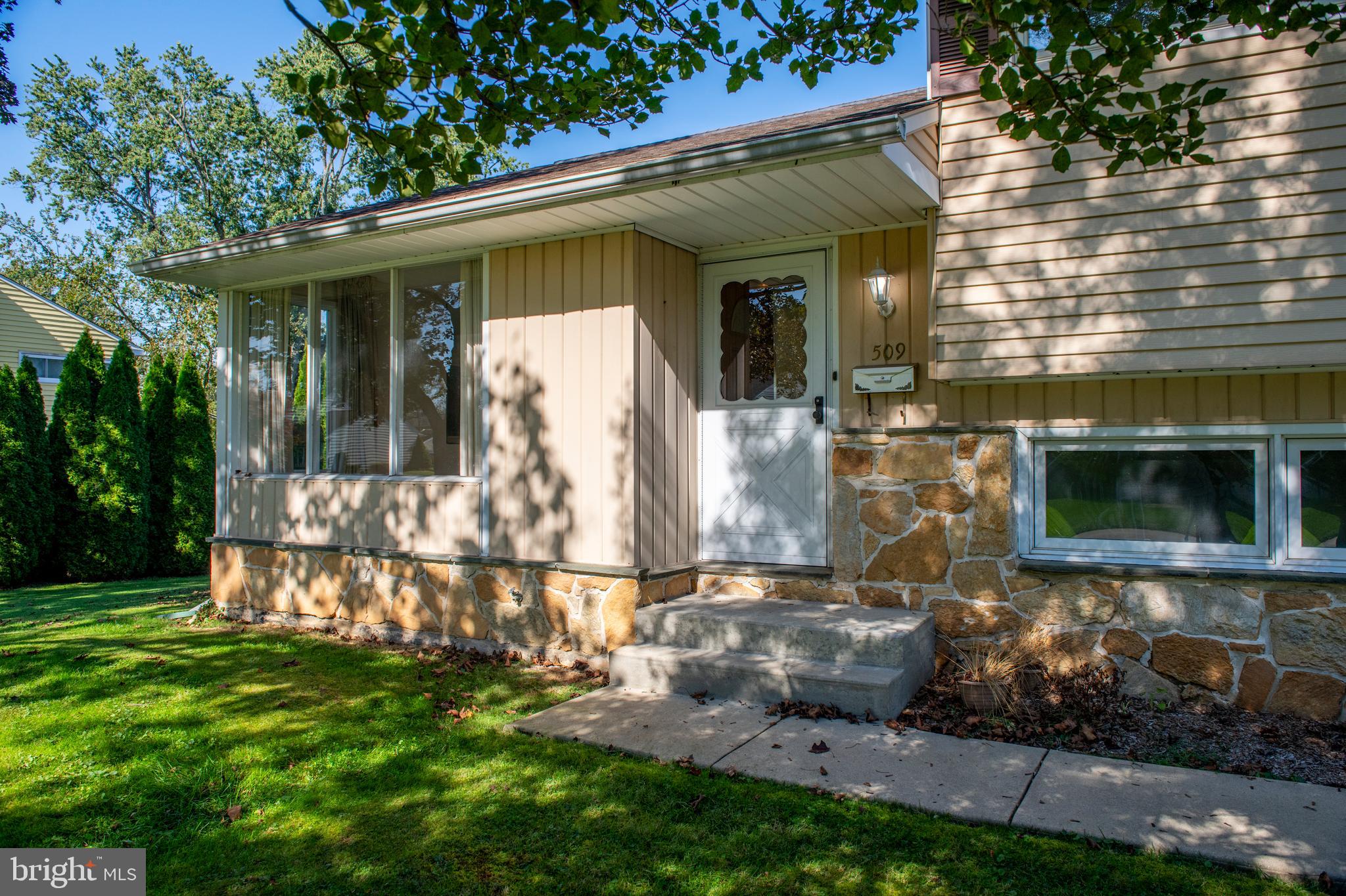 509 Lakeside Drive Exton, PA 19341 - Photo 2 of 41