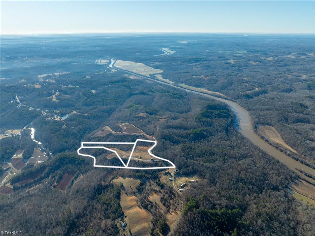 3 Roby Fulk Road Pinnacle, NC 27043 - Photo 11 of 25