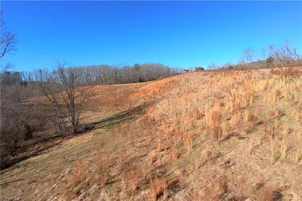 $149,900 | 3 Roby Fulk Road, Pinnacle, NC 27043