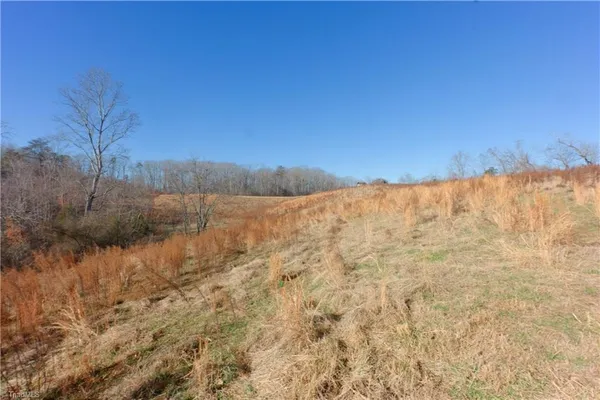 $149,900 | 3 Roby Fulk Road, Pinnacle, NC 27043