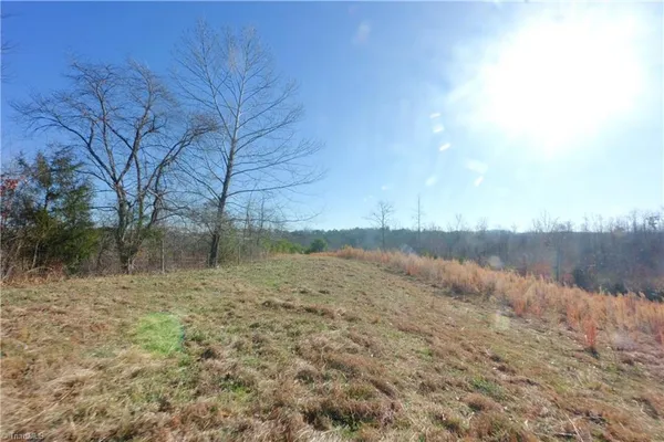 $149,900 | 3 Roby Fulk Road, Pinnacle, NC 27043