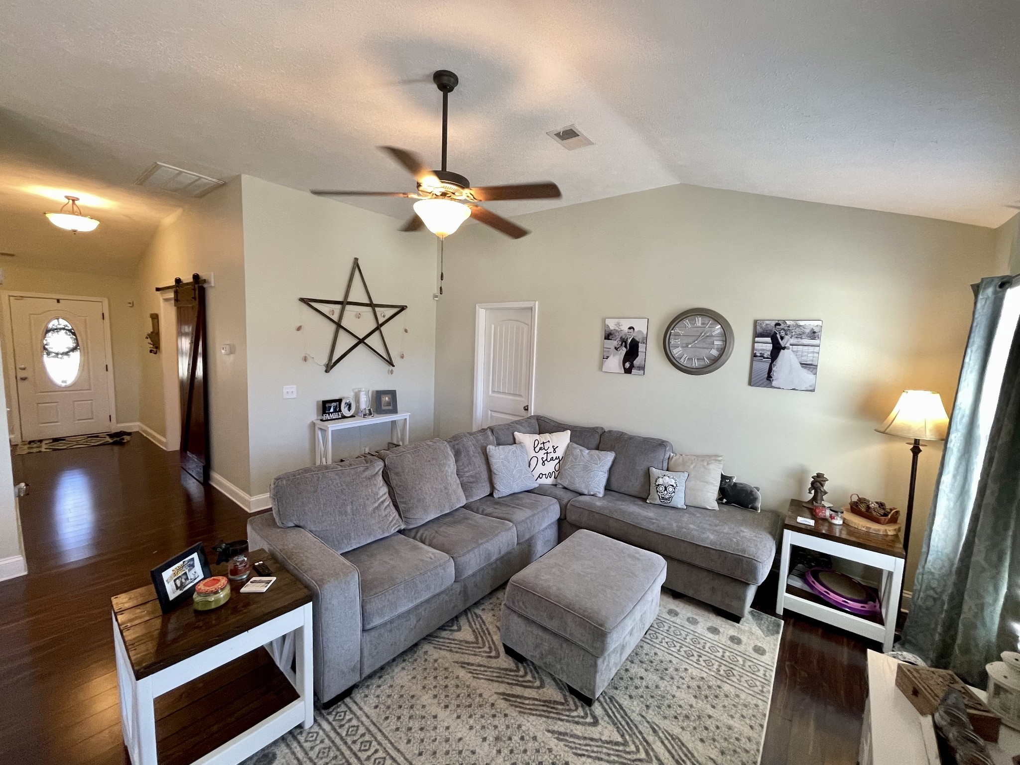 339 Golfview Lane Springfield, TN 37172 - Photo 15 of 34 a living room with furniture and wooden floor