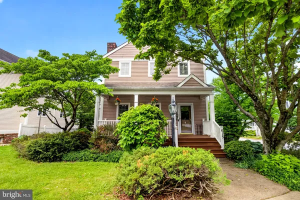 $700,000 | 615 Yardley Lane, Downingtown, PA 19335