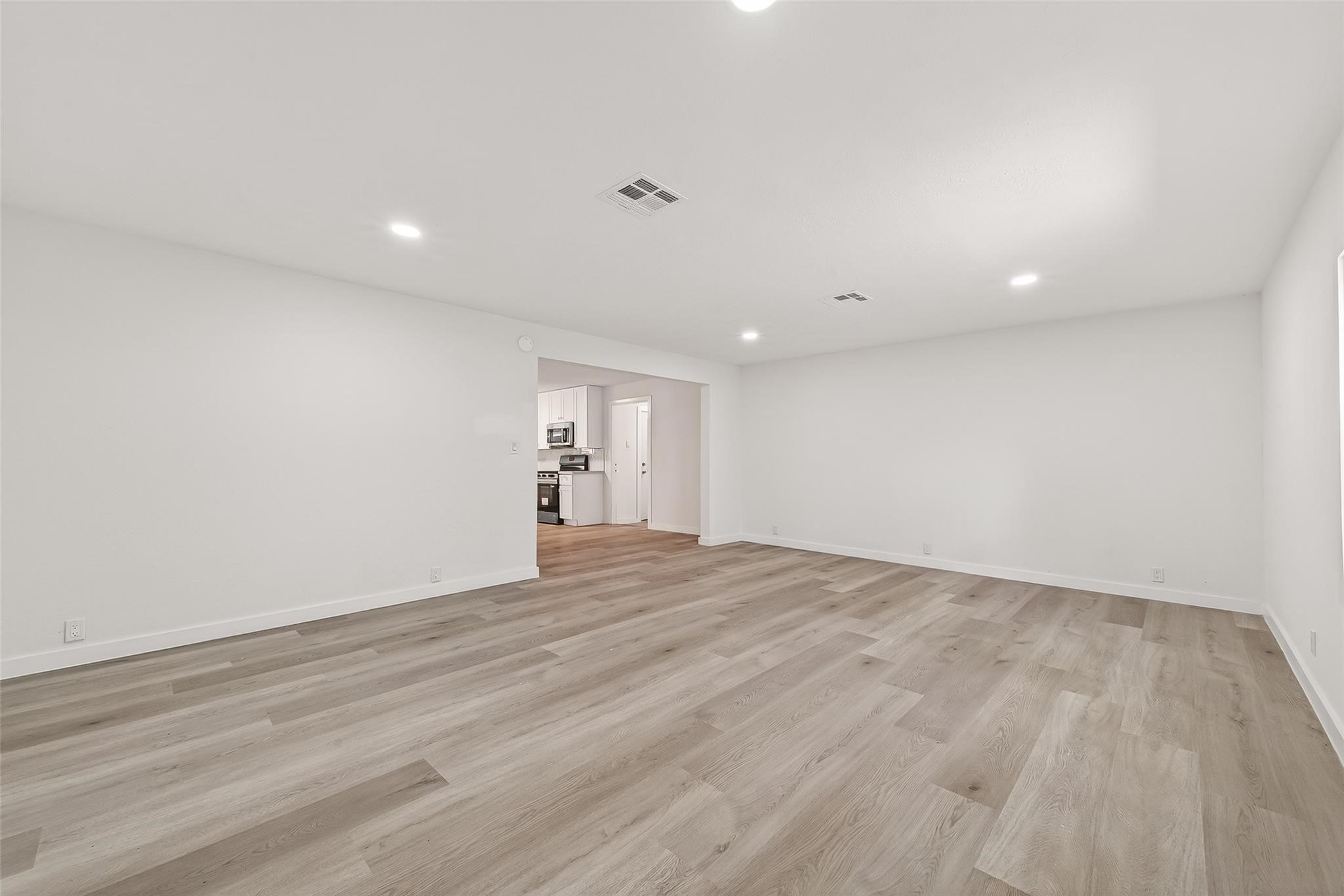 815 Brooks Avenue Rosenberg, TX 77471 - Photo 15 of 48