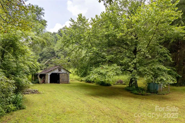 $565,000 | 788 Old NC 280 Highway, Pisgah Forest, NC 28768