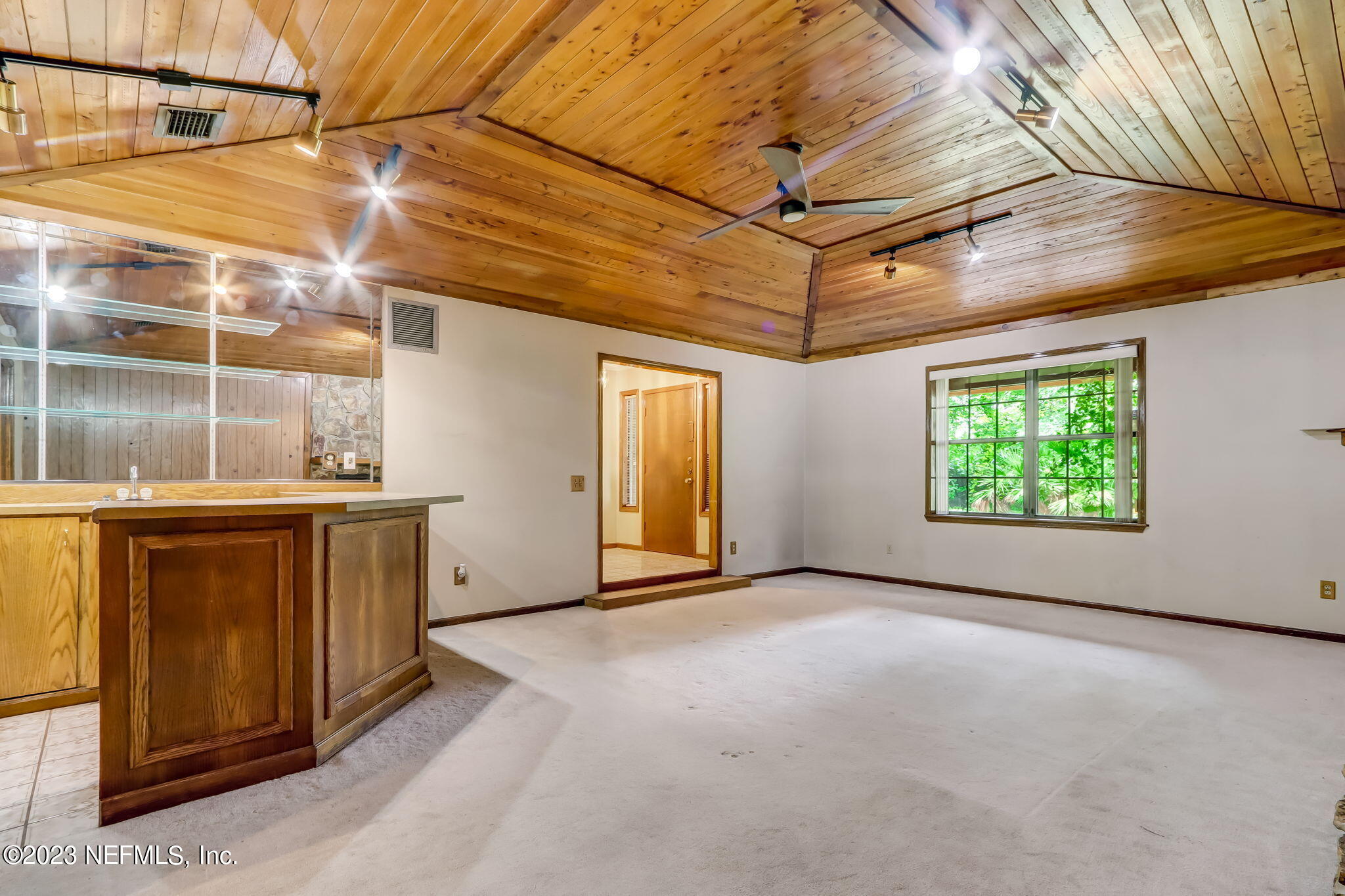 5642 Connie Jean Road Jacksonville, FL 32222 - Photo 8 of 66 Greatroom
