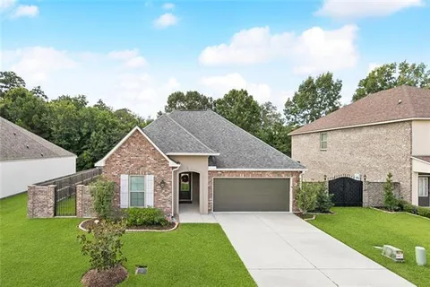 $359,900 | 452 Tiger Avenue, Covington, LA 70433