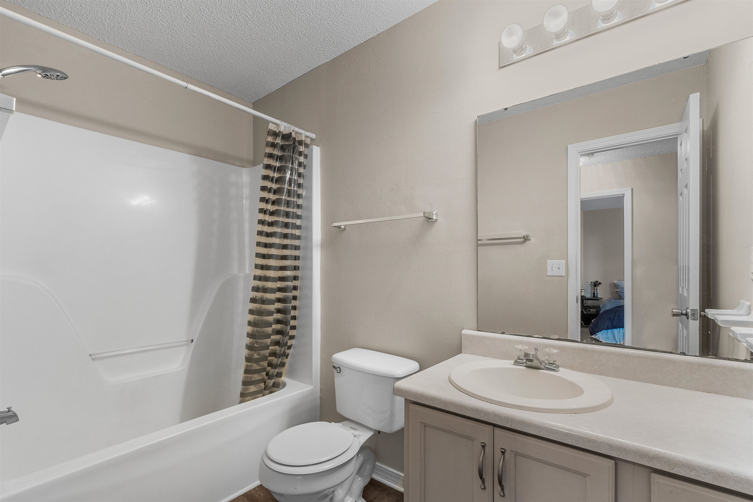 13276 Labradors Run Foley, AL 36535 - Photo 6 of 21