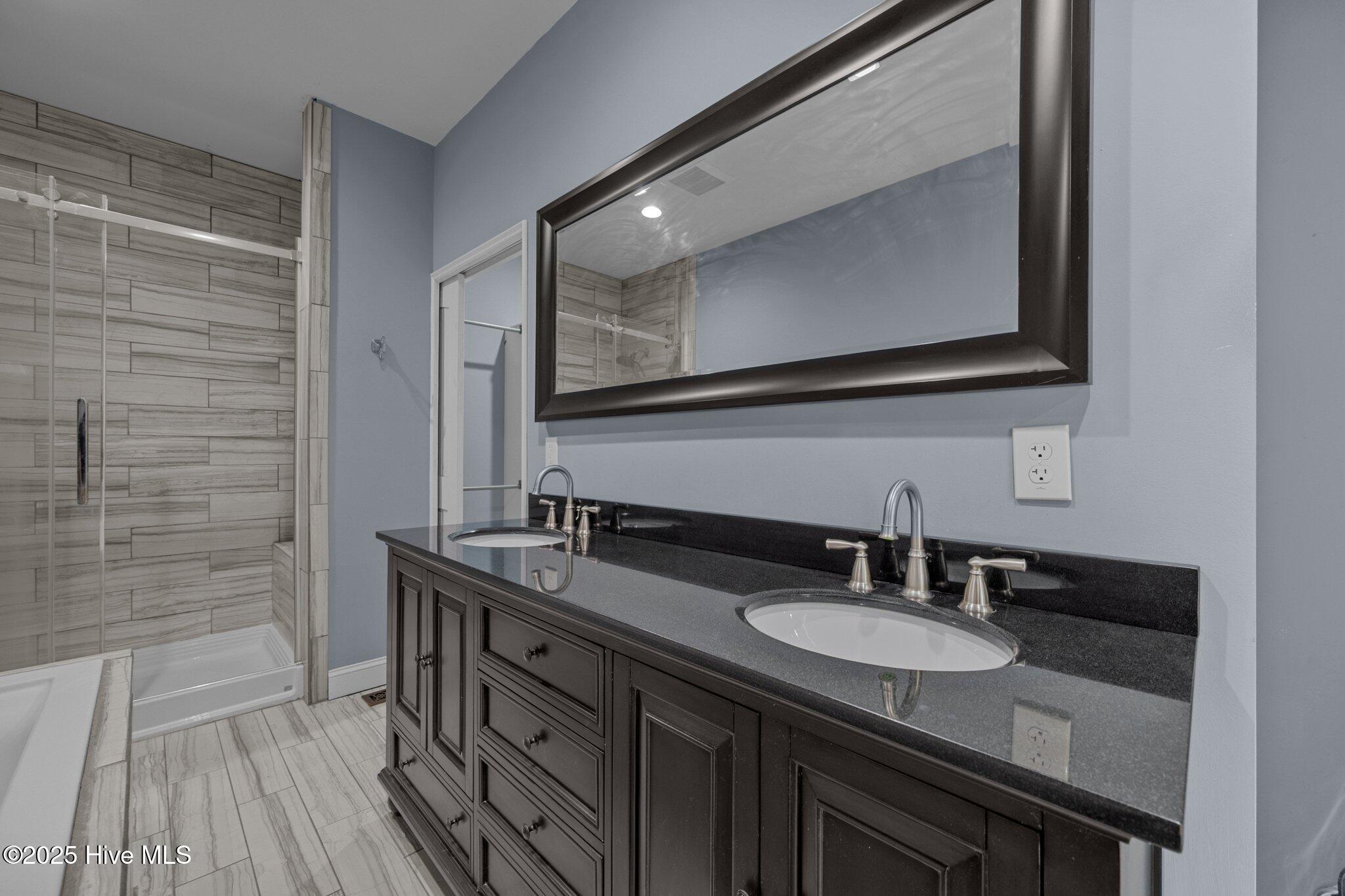 2142 Raccoon Road Willard, NC 28478 - Photo 20 of 57 16-web-or-mls-_RAD6397