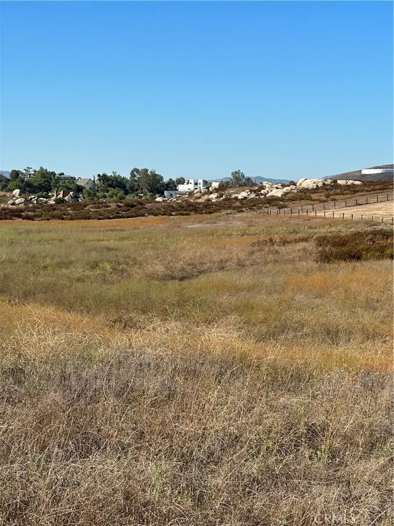 48 Mazoe Winchester, CA 92596 - Photo 1 of 13 a view of an ocean