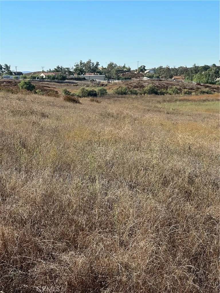 48 Mazoe Winchester, CA 92596 - Photo 3 of 13 a view of an ocean