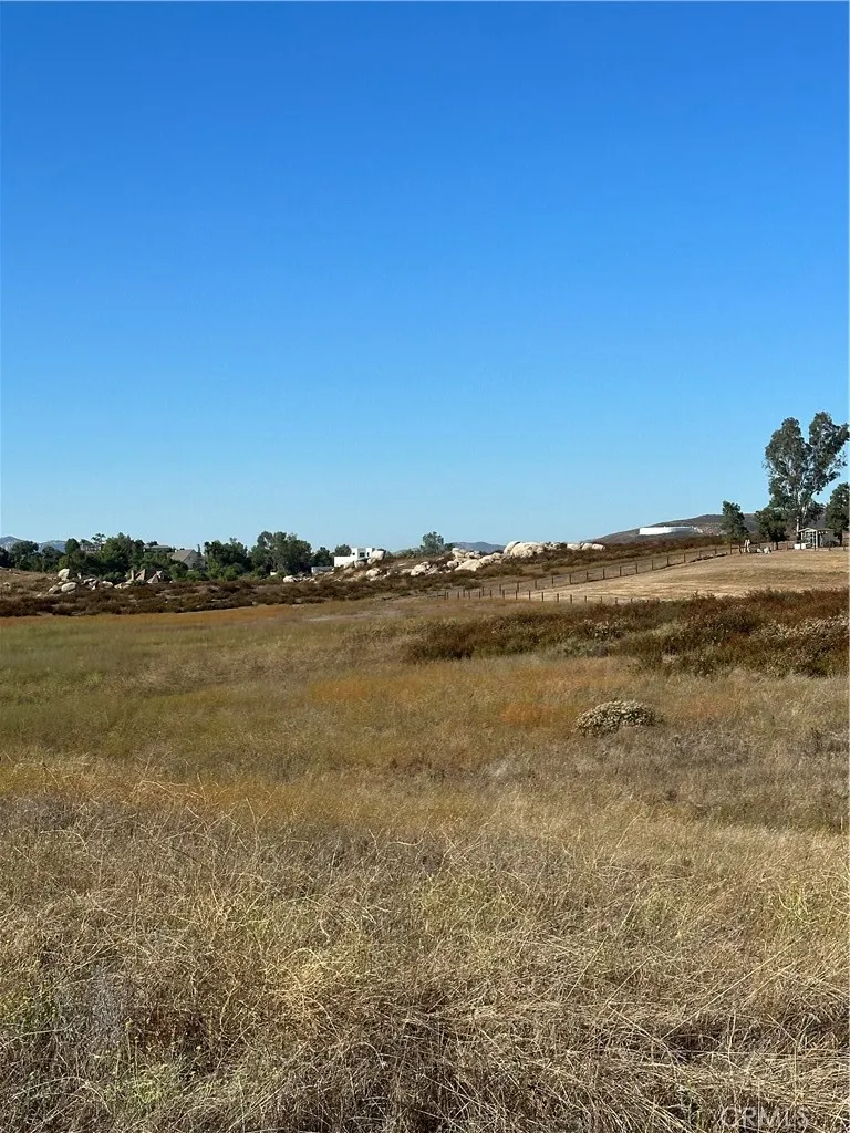 48 Mazoe Winchester, CA 92596 - Photo 8 of 13