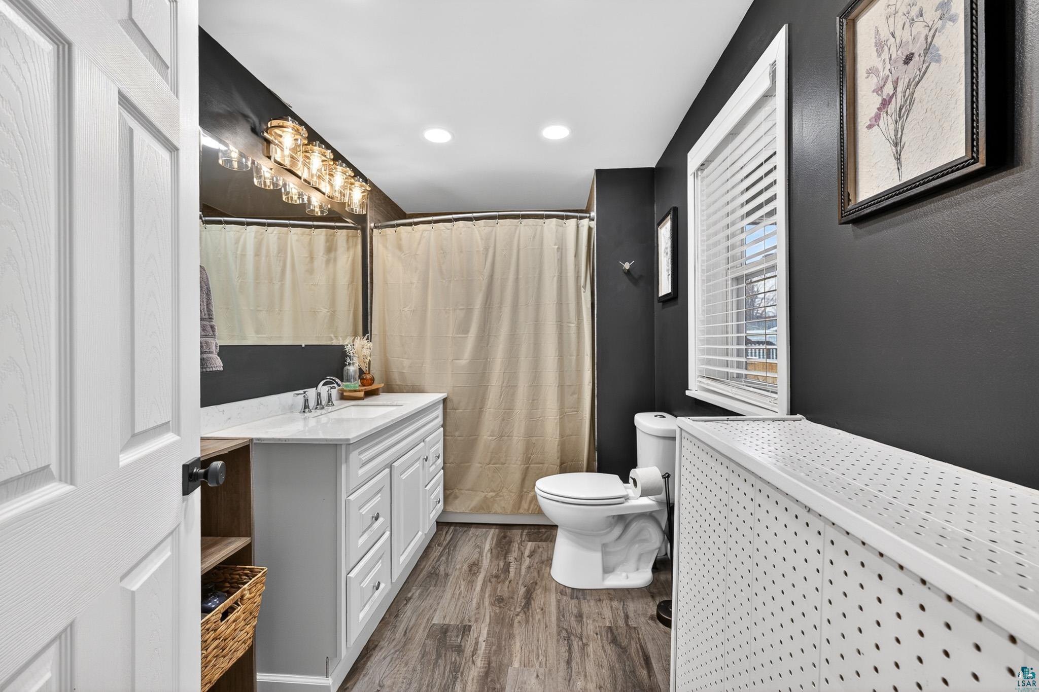 1821 East 4th Street Superior, WI 54880 - Photo 13 of 37
