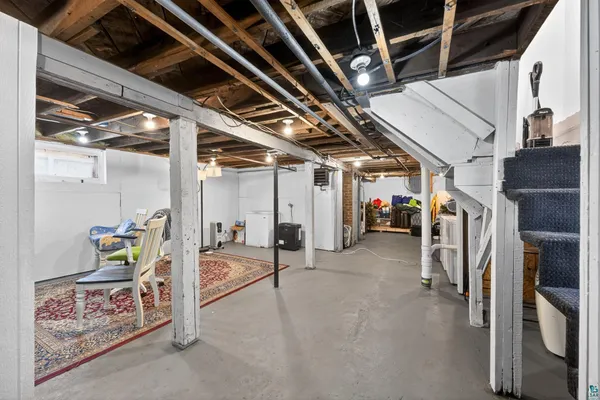 $295,000 | 1821 East 4th Street, Superior, WI 54880