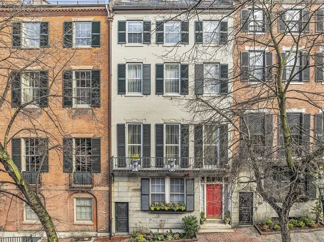 $8,950,000 | 11 Chestnut Street, Boston, MA 02108