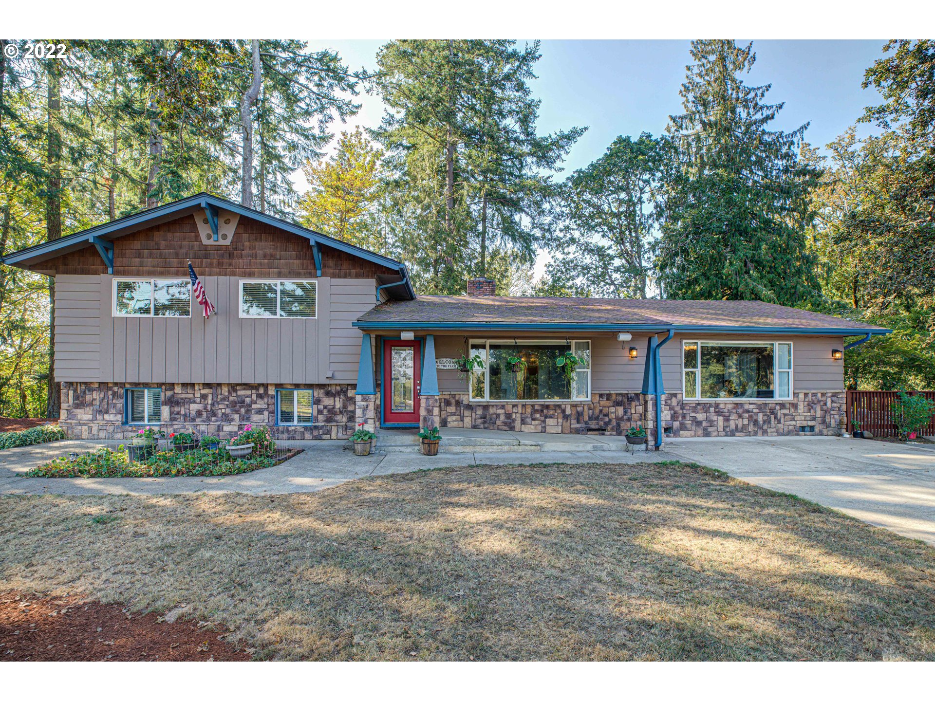 16314 South Riverview Road Molalla, OR 97038 - Photo 1 of 31 Gallery Image 1