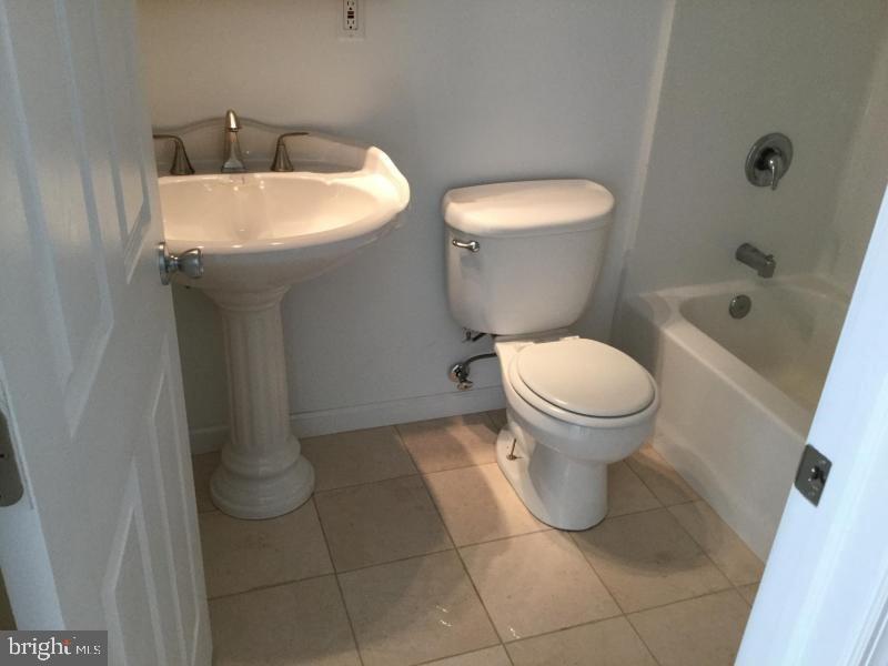 206 Nantucket Road Forked River, NJ 08731 - Photo 6 of 9