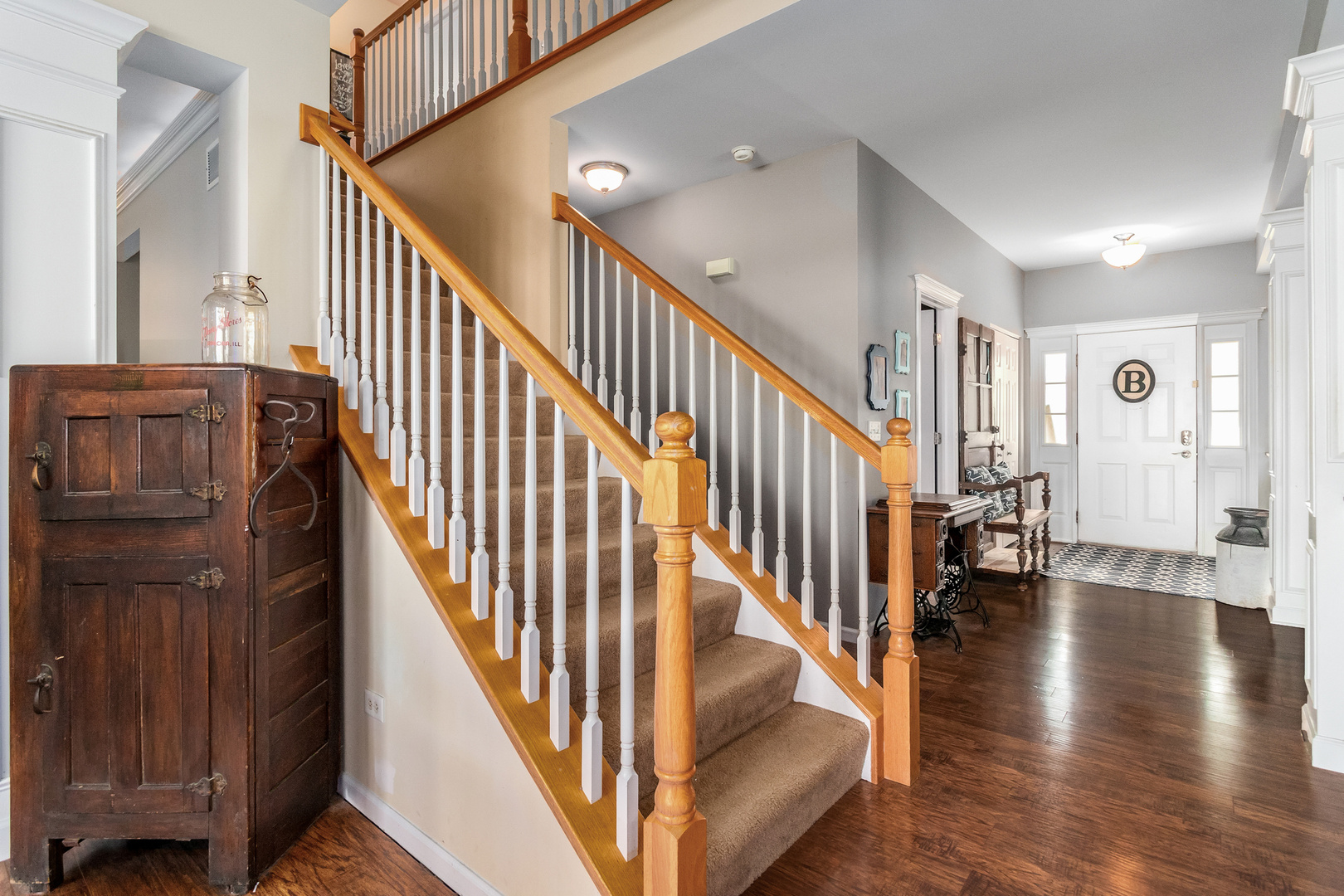 1222 Roth Drive Joliet, IL 60431 - Photo 4 of 25