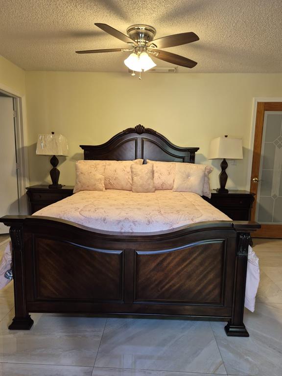 15449 Southwest 35th Terrace Miami, FL 33185 - Photo 4 of 11