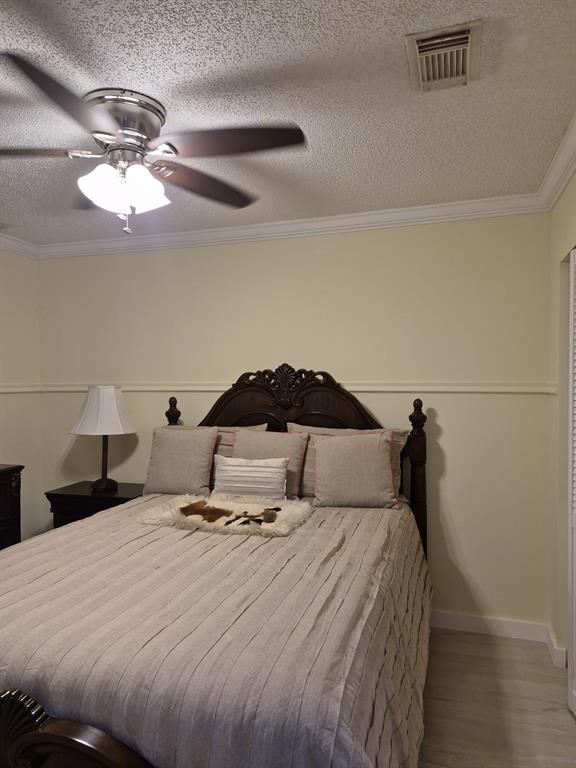 15449 Southwest 35th Terrace Miami, FL 33185 - Photo 8 of 11