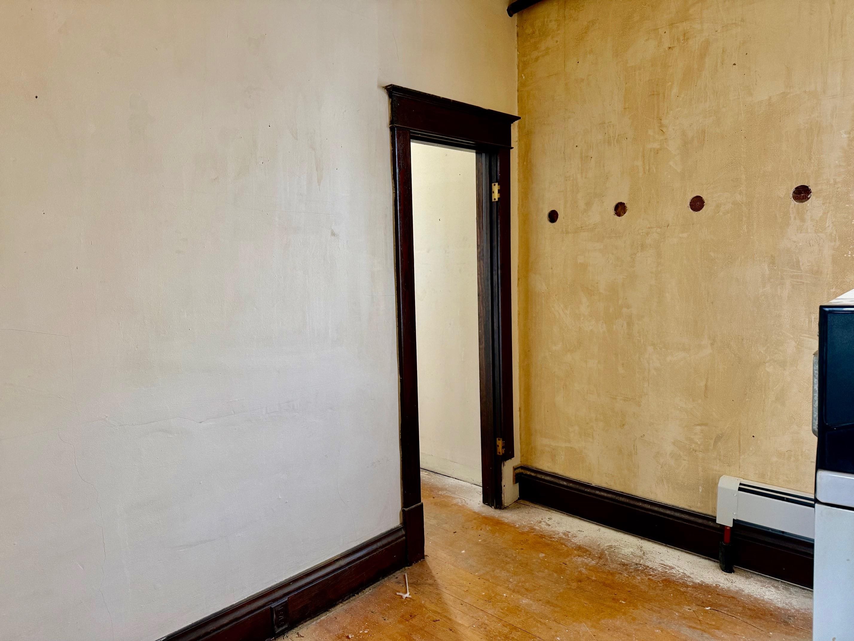 208 5th Street South Virginia, MN 55792 - Photo 4 of 9 View of spare room