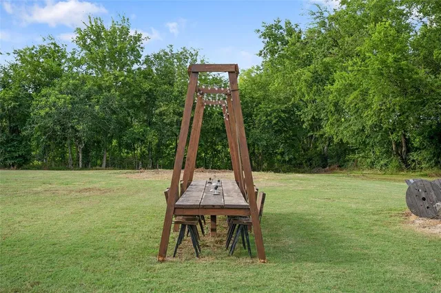 a view of an outdoor space with seating area