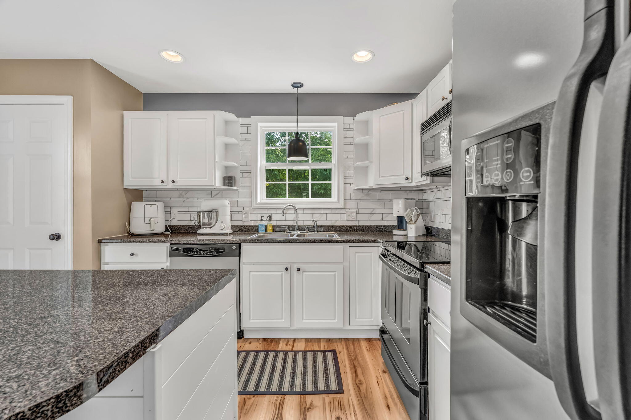 44 Brighton Avenue Bangor, ME 04401 - Photo 9 of 40 25-web-or-mls-44-brighton-ave