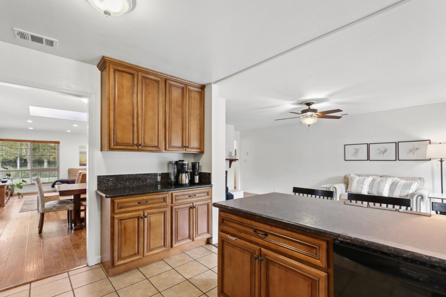 3948 Cowell Boulevard Davis, CA 95618 - Photo 28 of 55