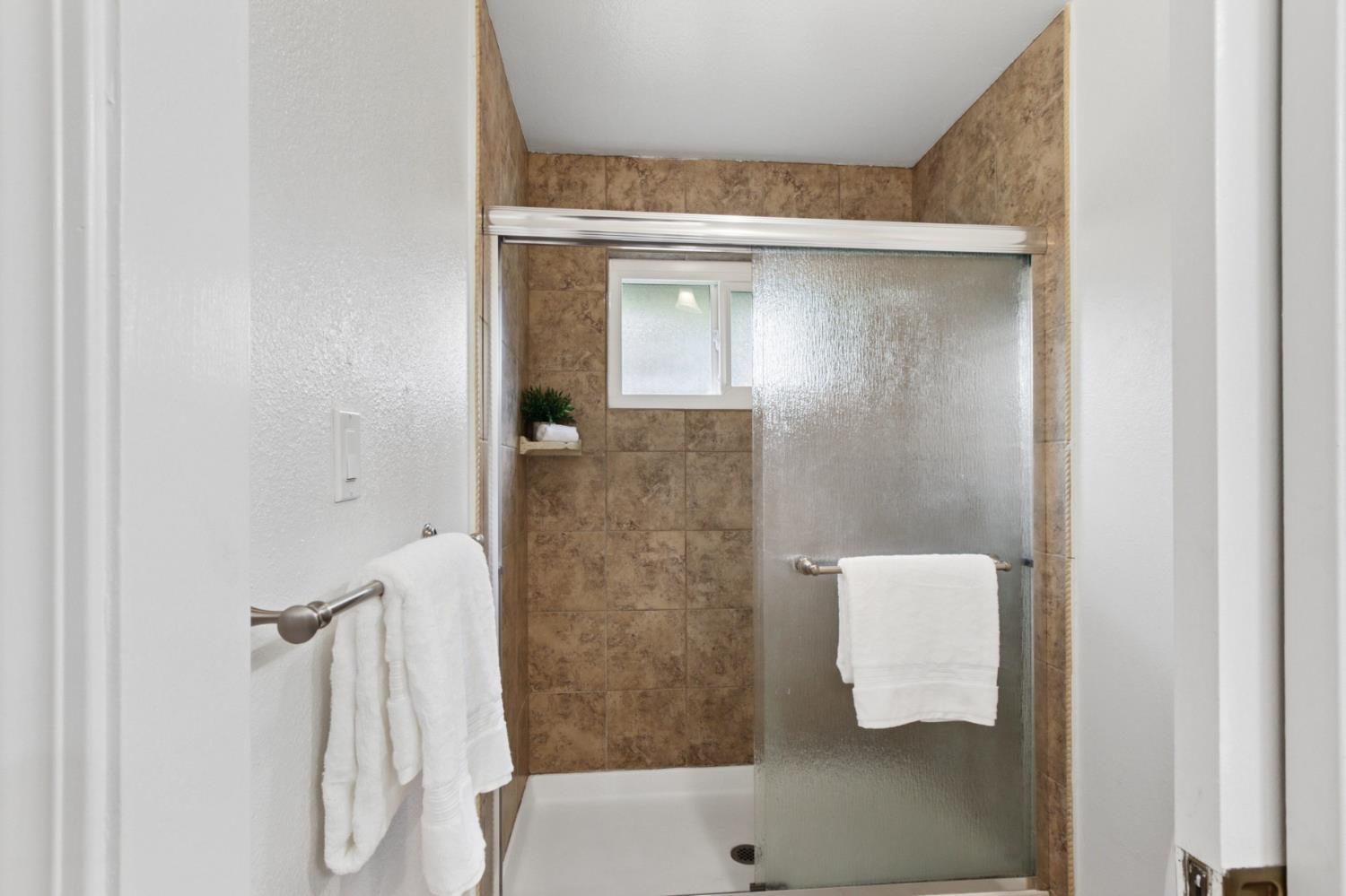 3948 Cowell Boulevard Davis, CA 95618 - Photo 34 of 55