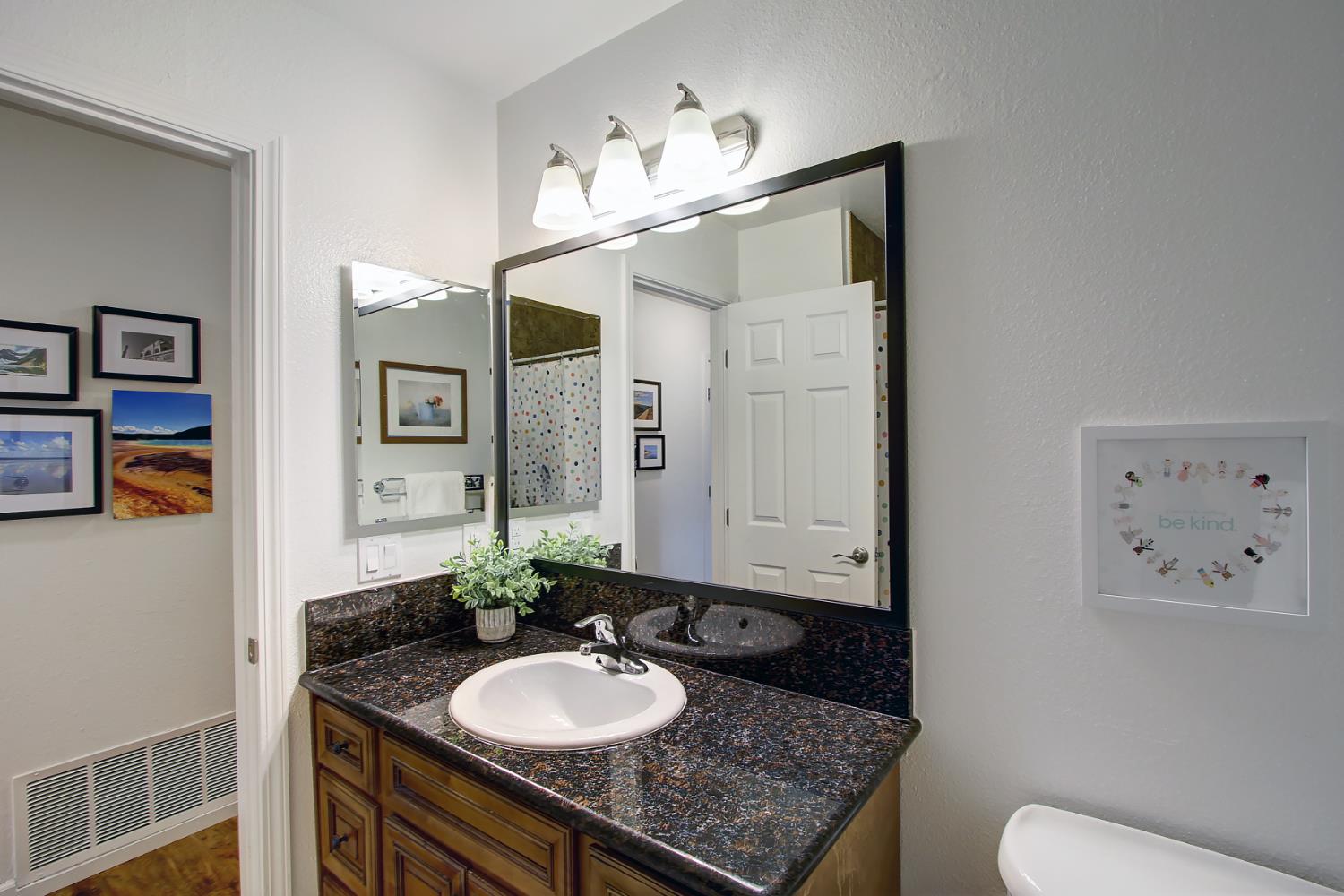 3948 Cowell Boulevard Davis, CA 95618 - Photo 39 of 55