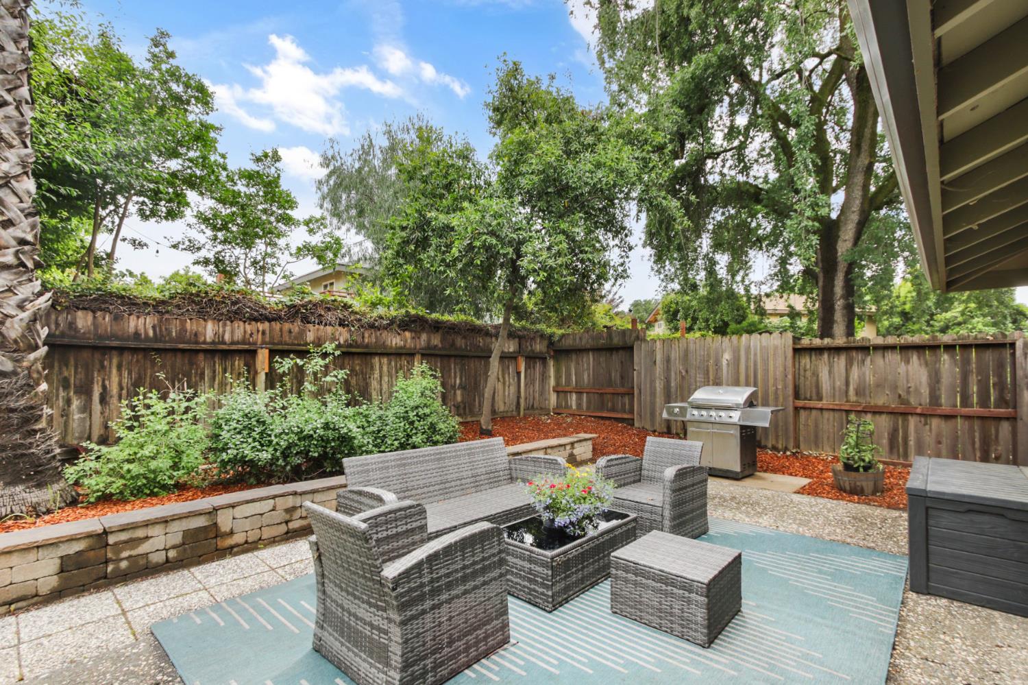 3948 Cowell Boulevard Davis, CA 95618 - Photo 46 of 55
