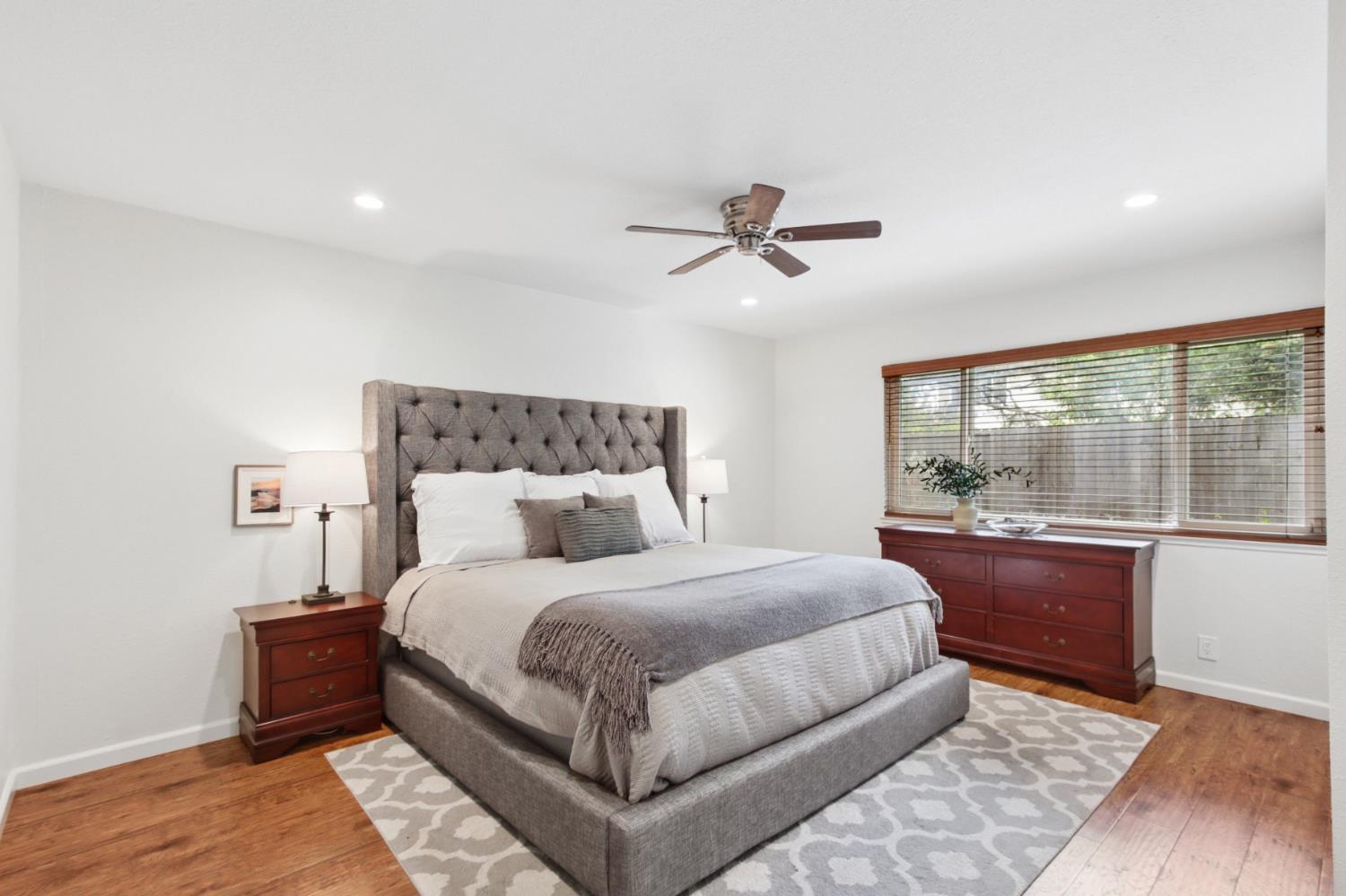 3948 Cowell Boulevard Davis, CA 95618 - Photo 5 of 55