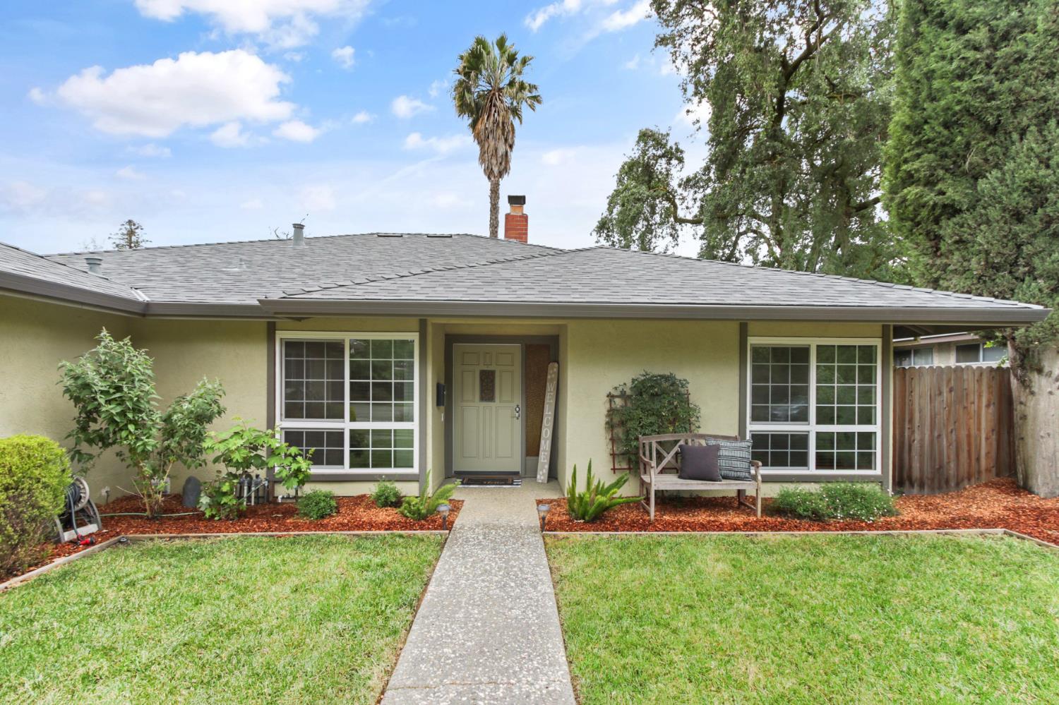 3948 Cowell Boulevard Davis, CA 95618 - Photo 7 of 55
