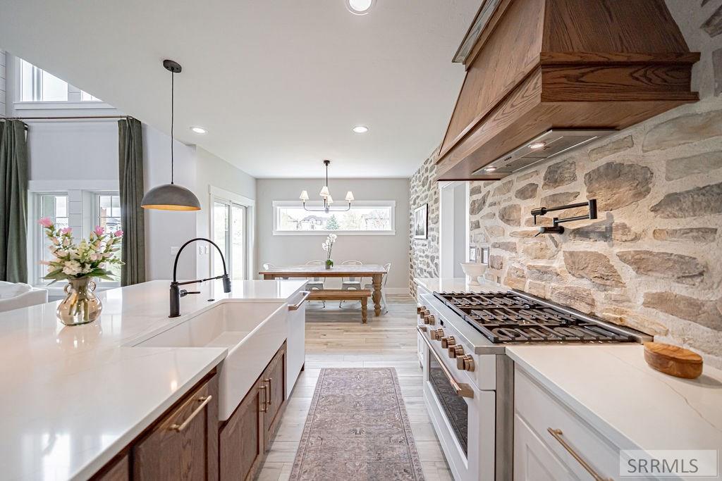 1713 Sage Hen Court Ammon, ID 83401 - Photo 19 of 70