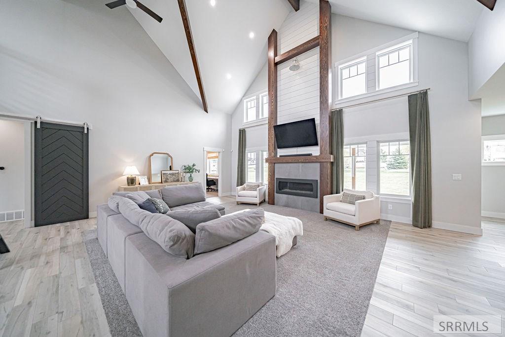 1713 Sage Hen Court Ammon, ID 83401 - Photo 3 of 70