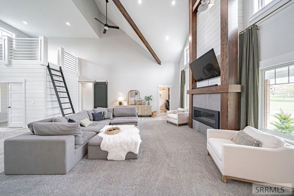 1713 Sage Hen Court Ammon, ID 83401 - Photo 4 of 70