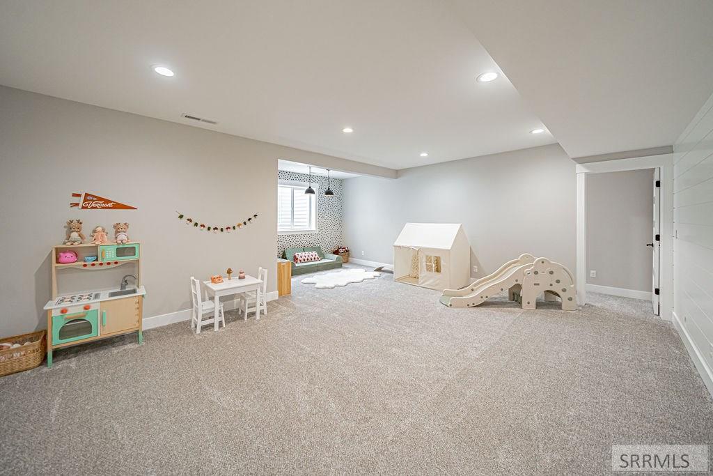 1713 Sage Hen Court Ammon, ID 83401 - Photo 46 of 70