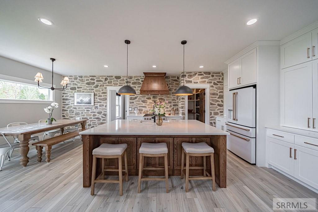 1713 Sage Hen Court Ammon, ID 83401 - Photo 7 of 70